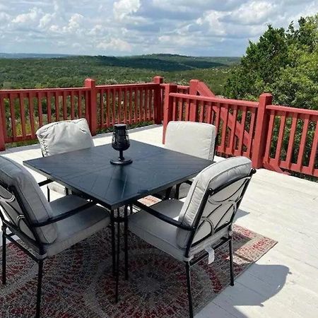 Entire 2Br 2Ba Hilltop View Home Sleeps 8 Pets 4 Acres Jacuzzi Central Ac Kingbeds Free Wifi-Parking Kitchen Washerdryer Starry Terrace Two Sunset Dining Patios Grill Stovetop Oven Fridge Onsitewoodedhiking Wildlife Coveredpatio4Pets & Birds Singing! Marble Falls Eksteriør billede